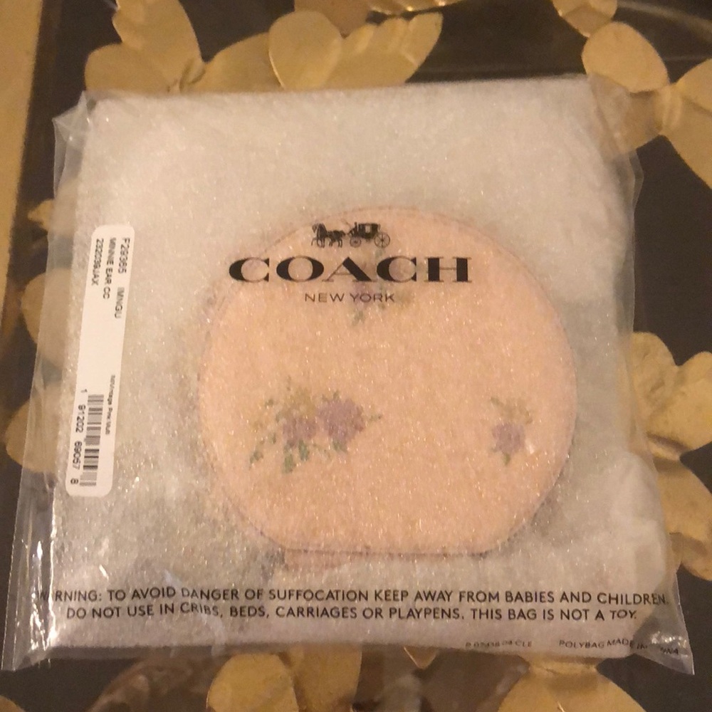 Disney Coach Minnie Mouse Floral Pink Coin Case